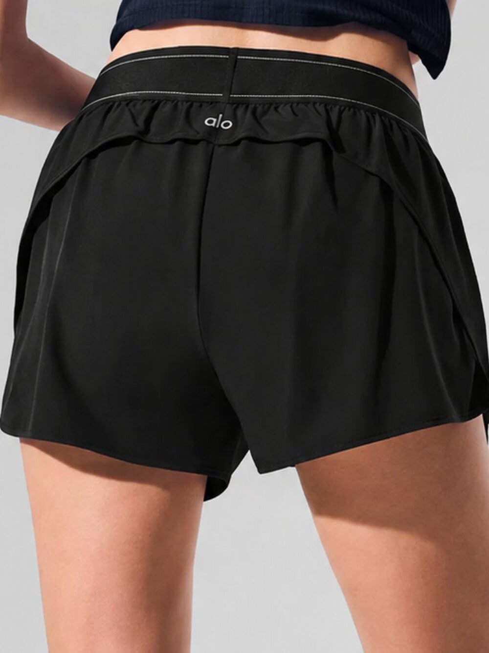 NWT ALO Yoga Black Match Point Short🎇Lightweight Versatile Practical Shorts - Picture 8 of 8